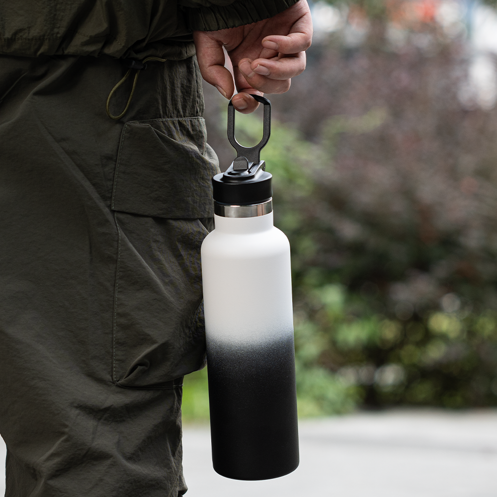 Can You Bring Stainless Steel Water Bottles on a Plane?